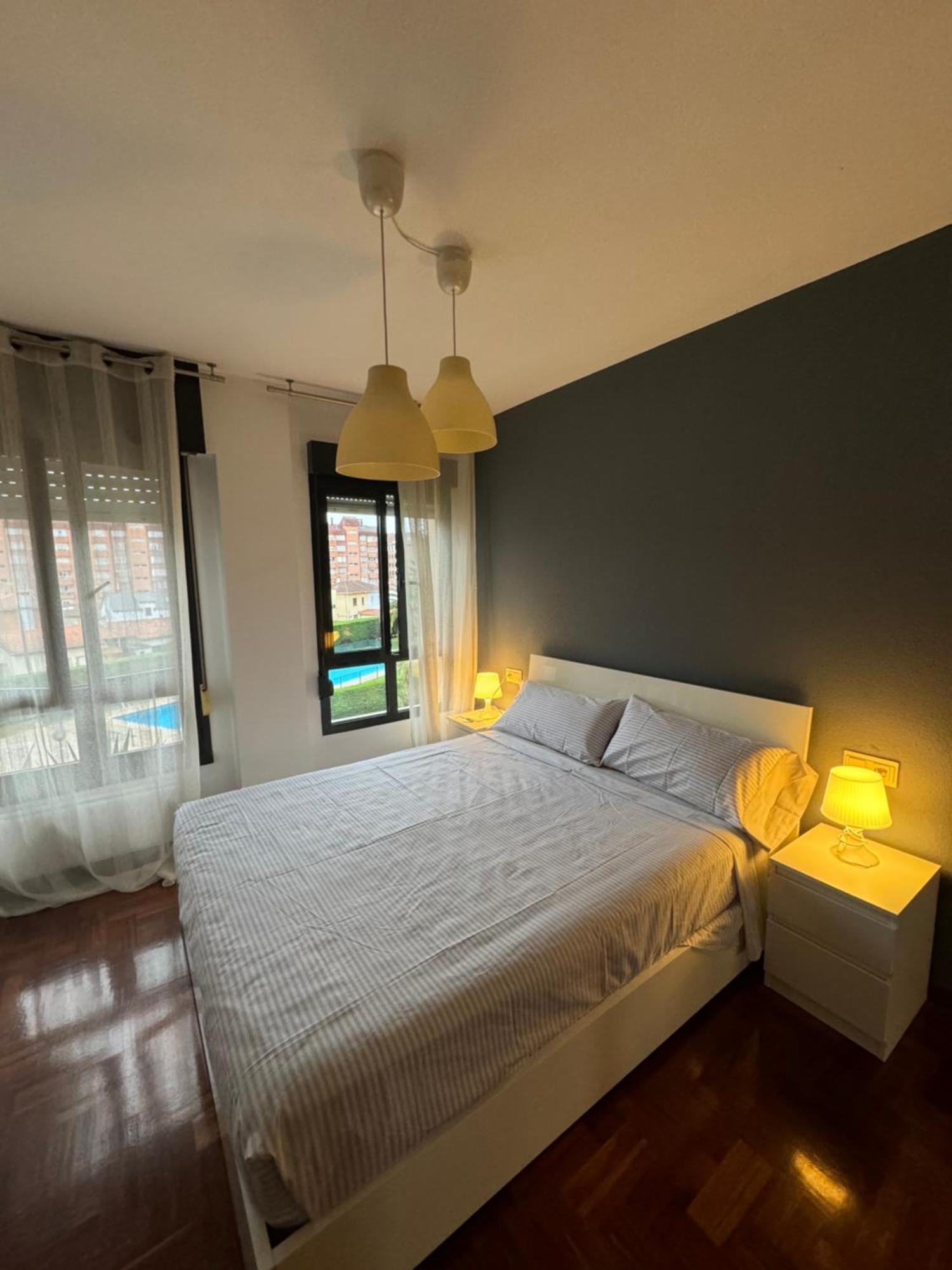 Apartamento Apartamento Con Piscina Y Garaje *